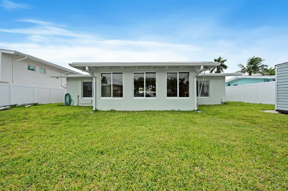 2637 Marathon Lane Fort Lauderdale, FL 33312