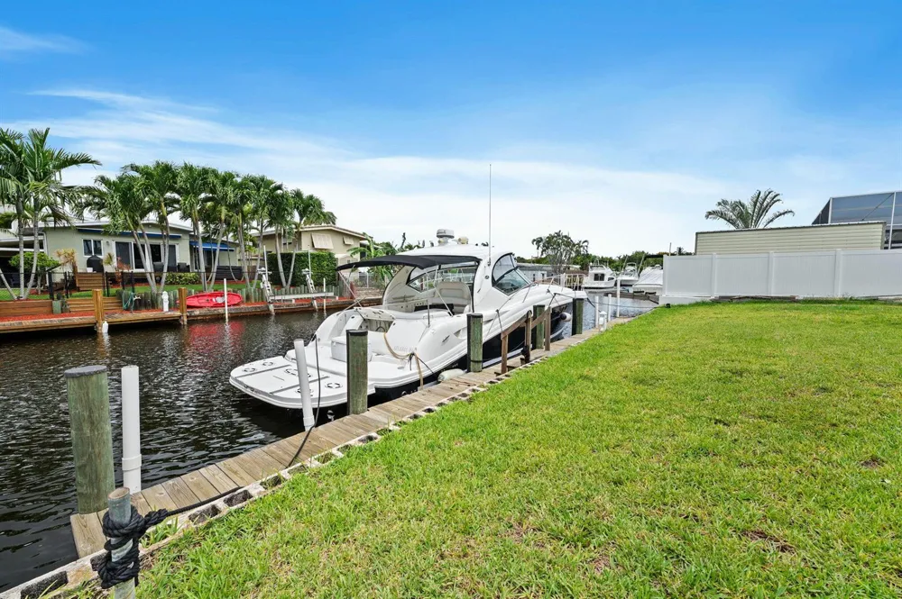 2637 Marathon Lane Fort Lauderdale, FL 33312