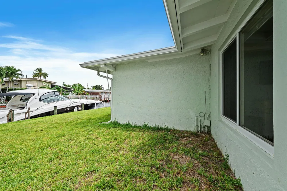 2637 Marathon Lane Fort Lauderdale, FL 33312