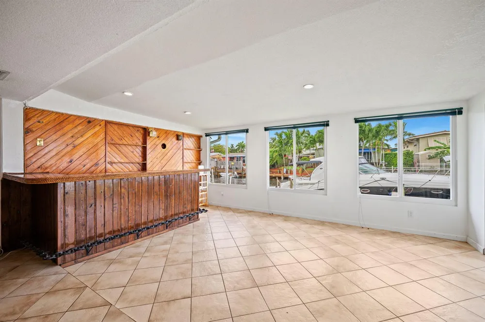 2637 Marathon Lane Fort Lauderdale, FL 33312