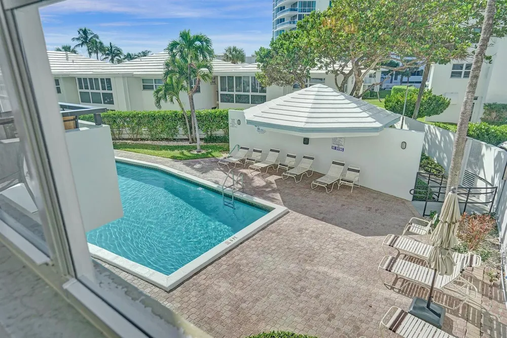 1500 S Ocean Boulevard #207 Lauderdale By The Sea, FL 33062
