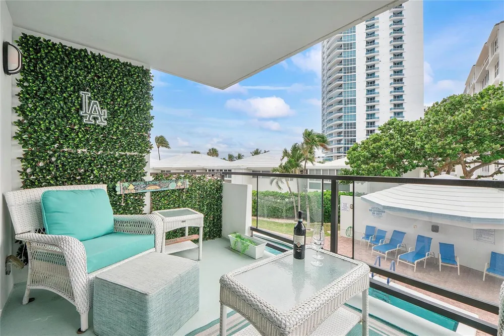 1500 S Ocean Boulevard #207 Lauderdale By The Sea, FL 33062