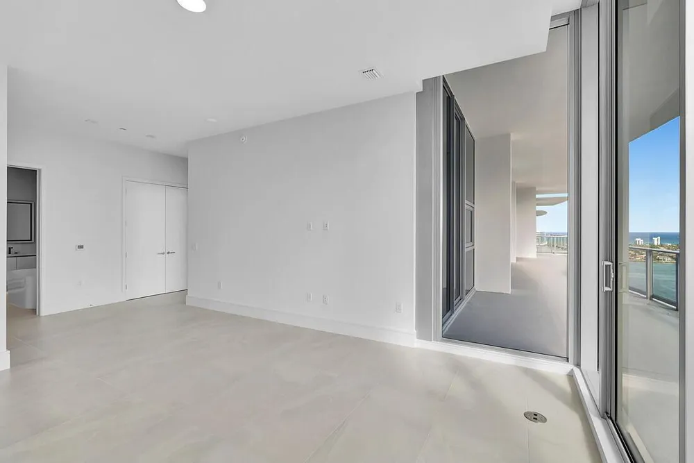 220 Lake Shore Drive #2411 Lake Park, FL 33403