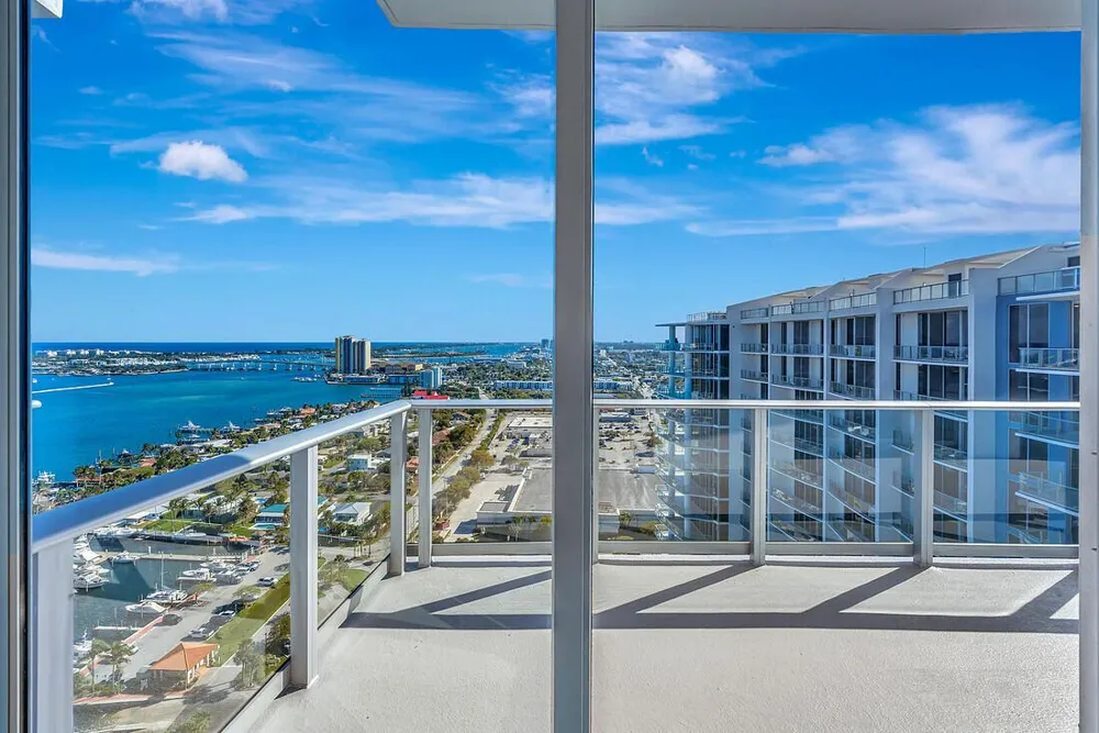 220 Lake Shore Drive #2411 Lake Park, FL 33403