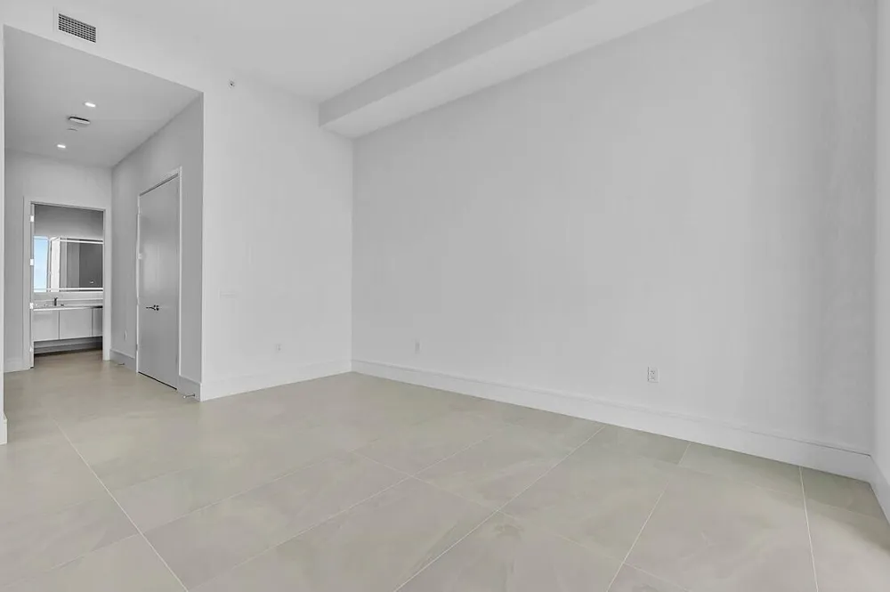 220 Lake Shore Drive #2411 Lake Park, FL 33403