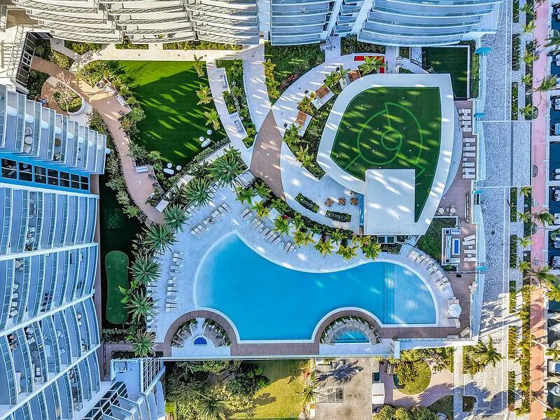 220 Lake Shore Drive #2411 Lake Park, FL 33403