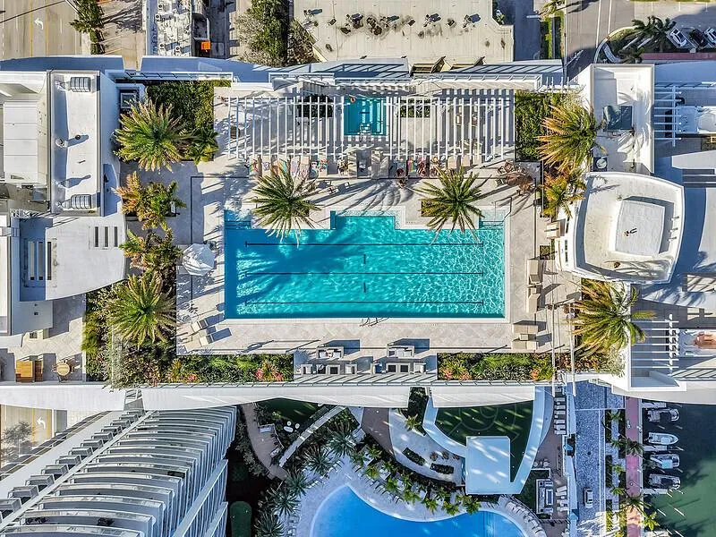 220 Lake Shore Drive #2411 Lake Park, FL 33403