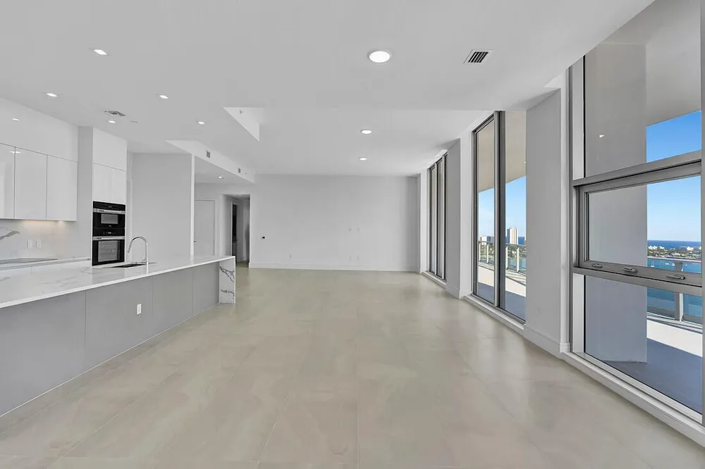 220 Lake Shore Drive #2411 Lake Park, FL 33403