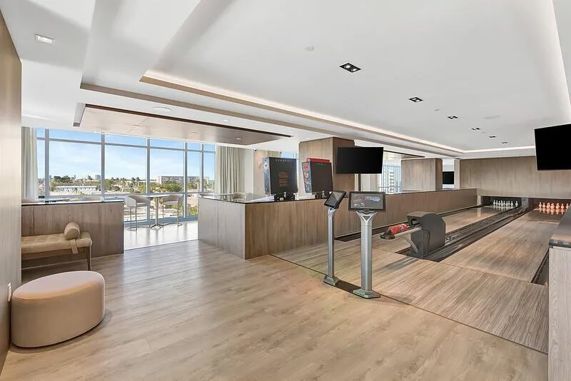 220 Lake Shore Drive #2411 Lake Park, FL 33403