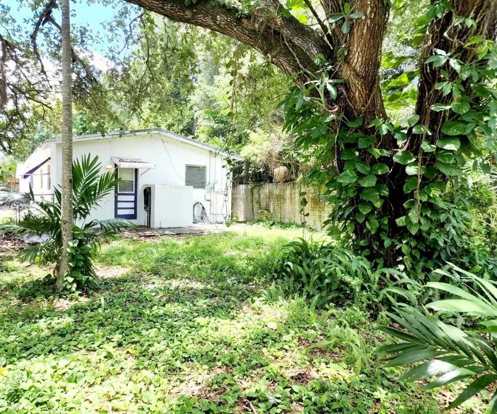 4124 32nd Court Hollywood, FL 33021