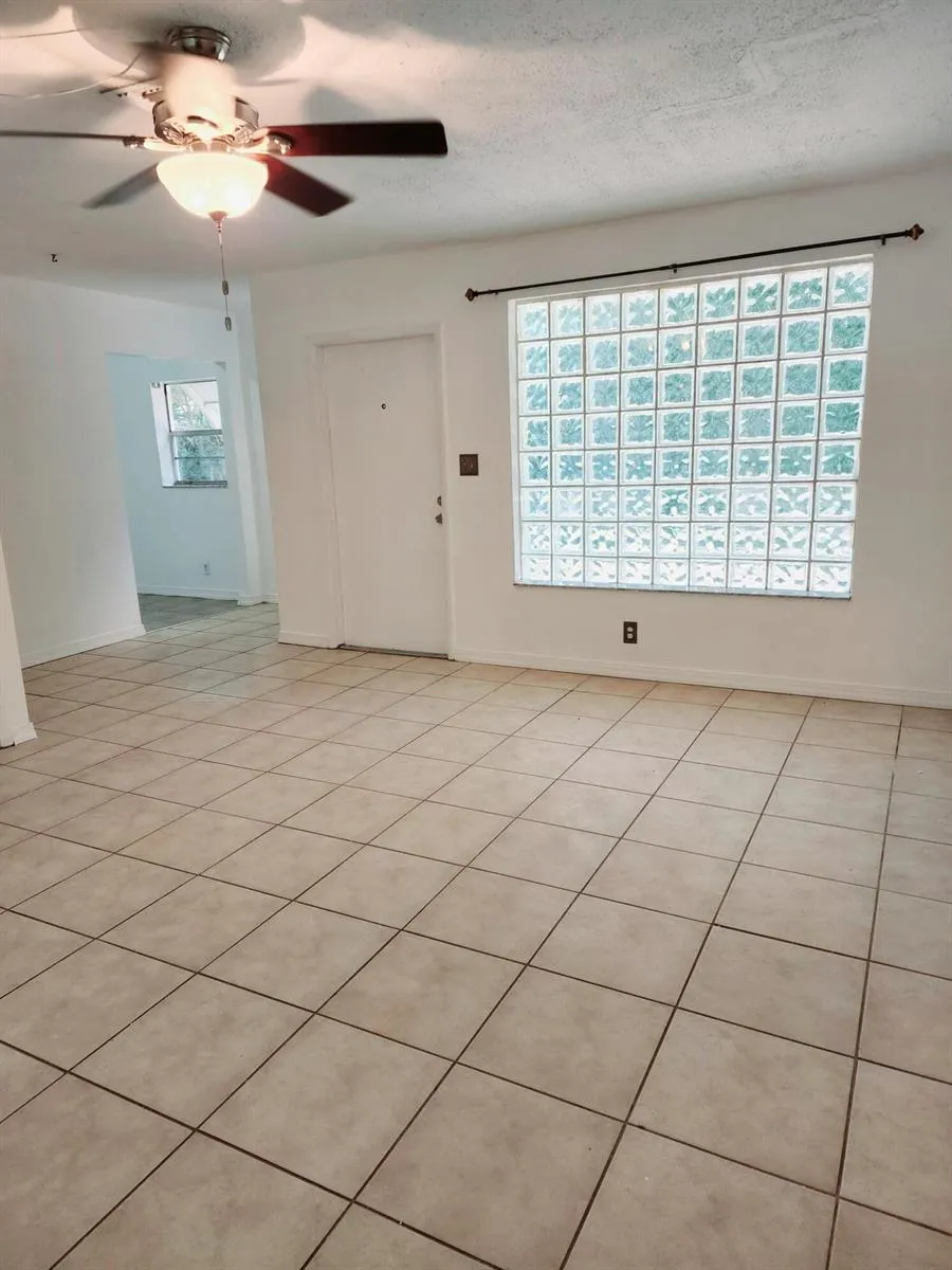 4124 32nd Court Hollywood, FL 33021