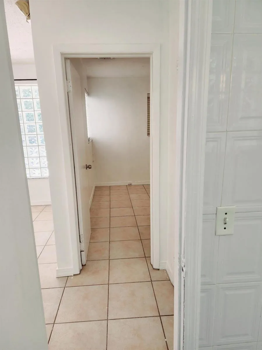 4124 32nd Court Hollywood, FL 33021