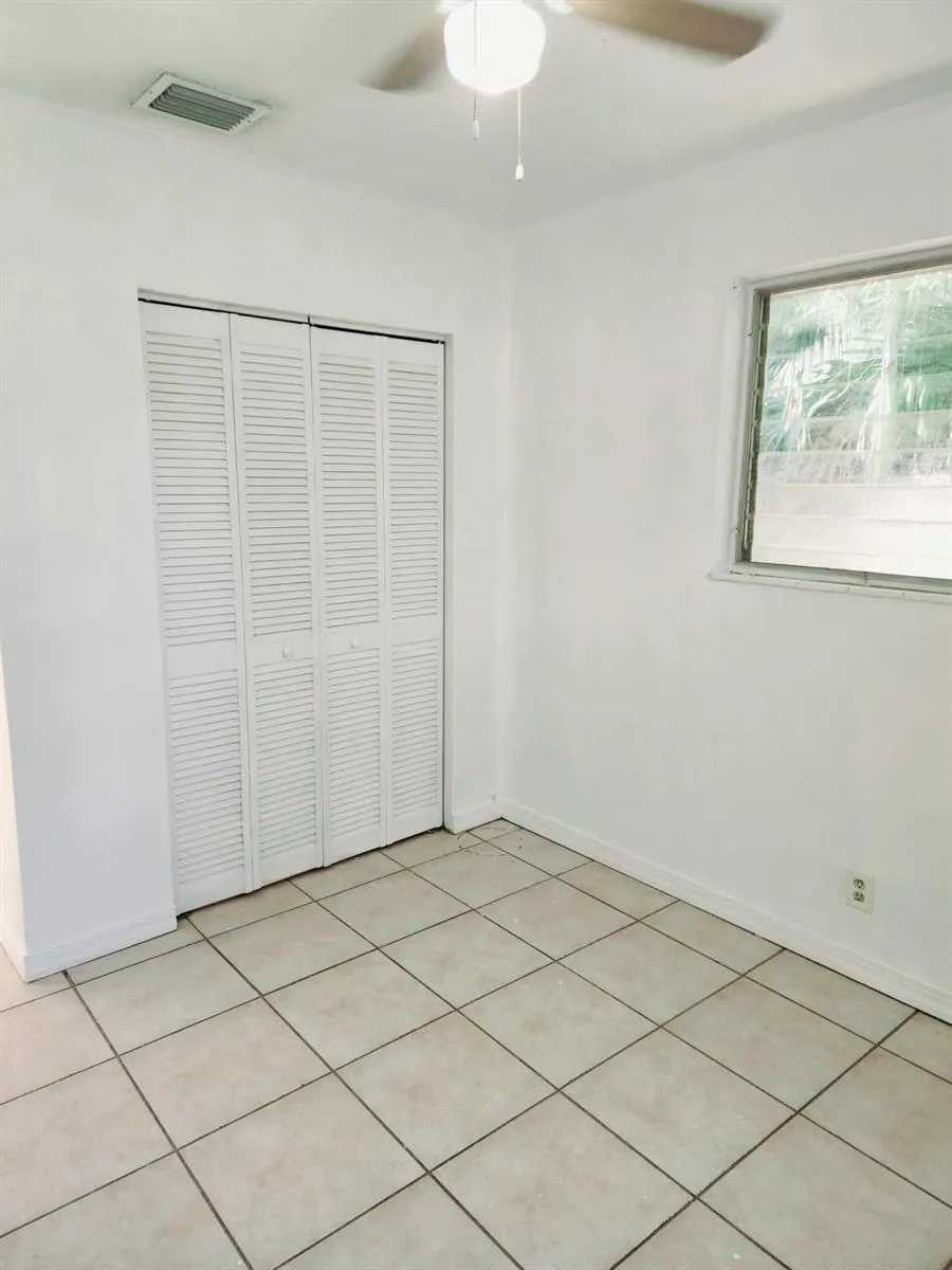4124 32nd Court Hollywood, FL 33021