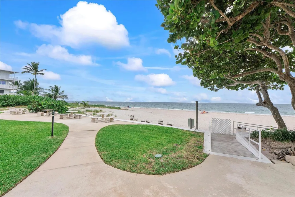 1500 S Ocean Boulevard #603 Lauderdale By The Sea, FL 33062
