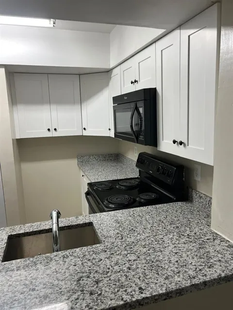 7027 W Sunrise Boulevard #7027