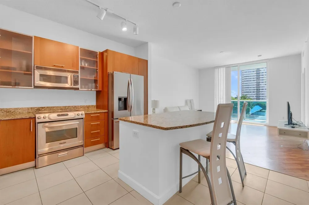 1945 S Ocean Drive #502 Hallandale Beach, FL 33009