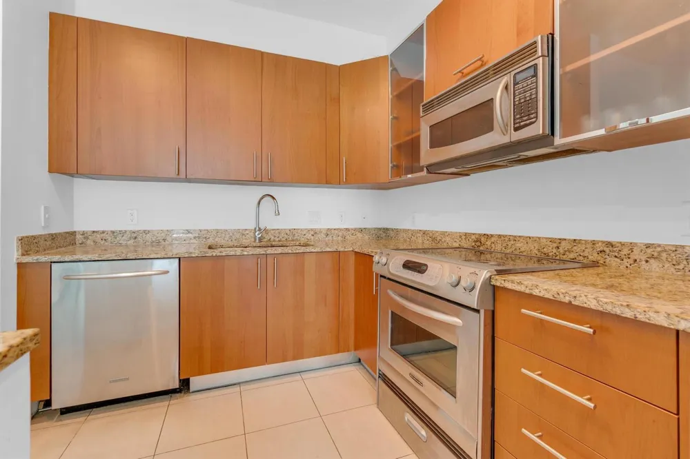 1945 S Ocean Drive #502 Hallandale Beach, FL 33009