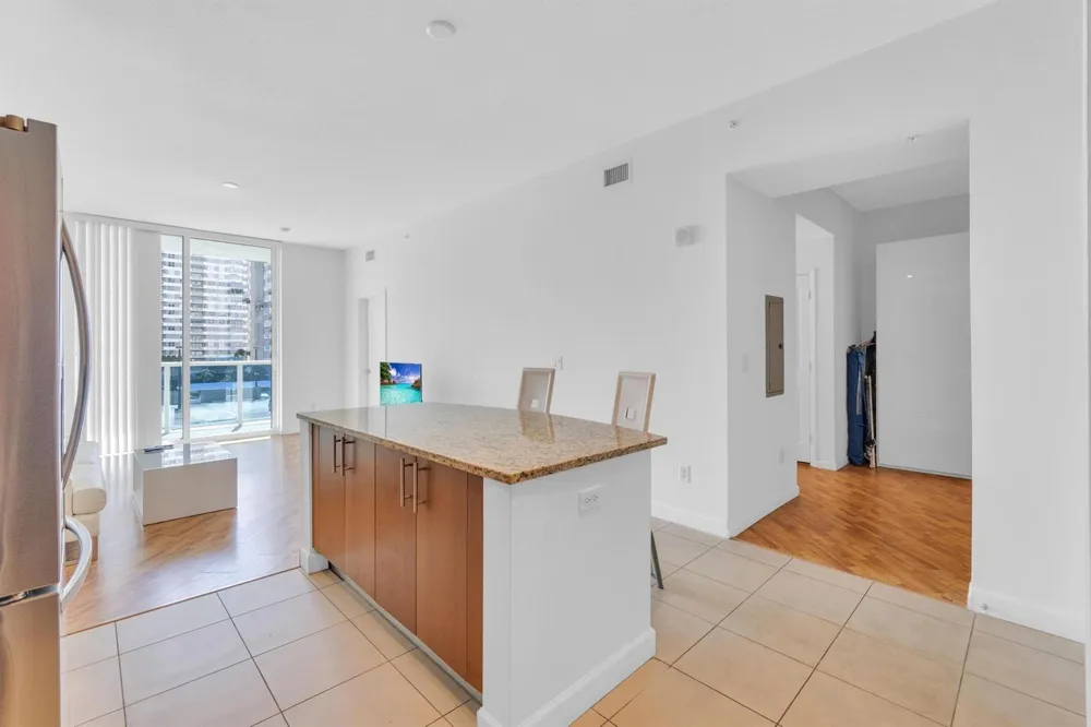 1945 S Ocean Drive #502 Hallandale Beach, FL 33009