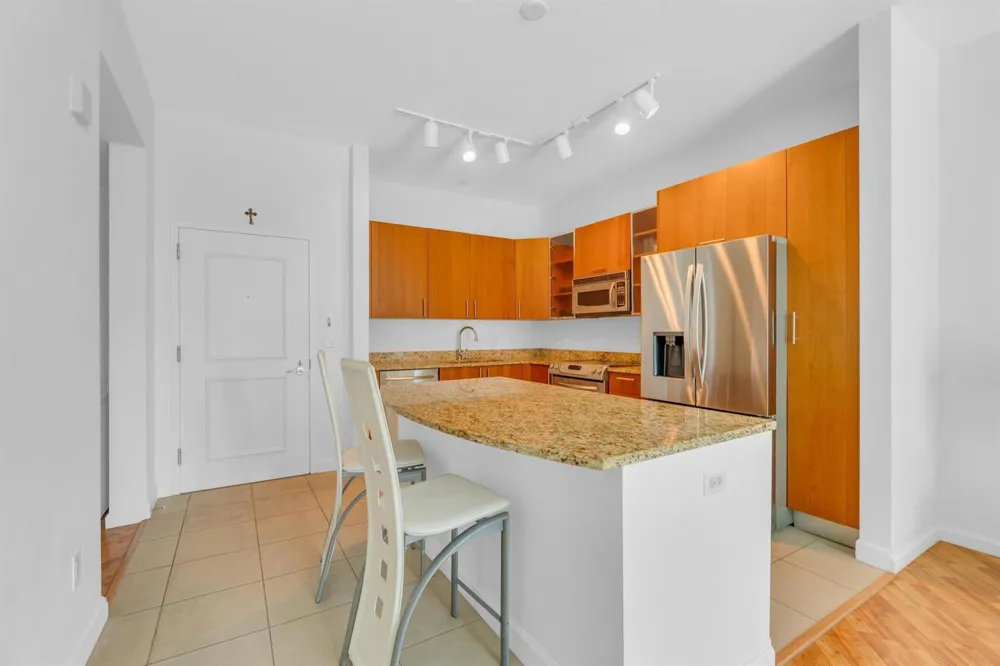 1945 S Ocean Drive #502 Hallandale Beach, FL 33009