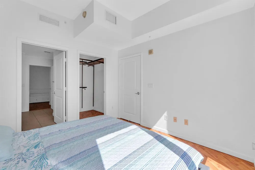 1945 S Ocean Drive #502 Hallandale Beach, FL 33009