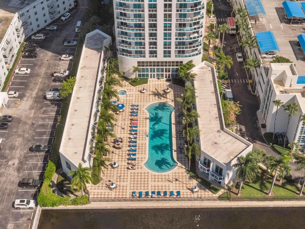 1945 S Ocean Drive #502 Hallandale Beach, FL 33009