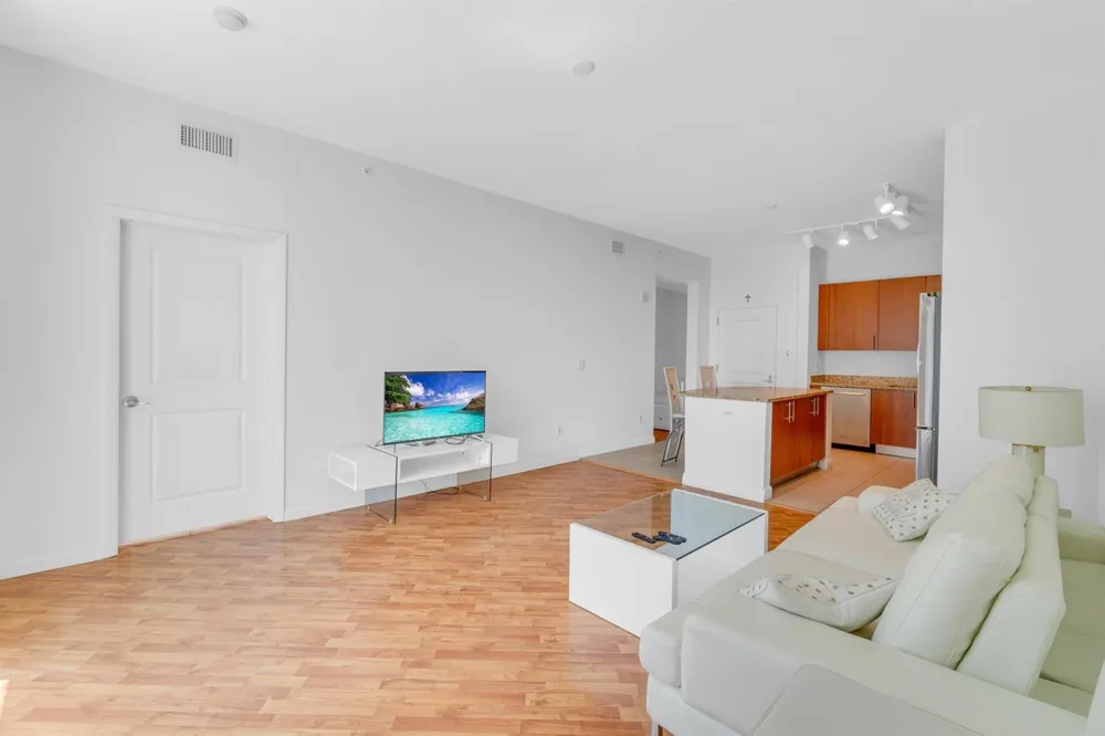 1945 S Ocean Drive #502 Hallandale Beach, FL 33009