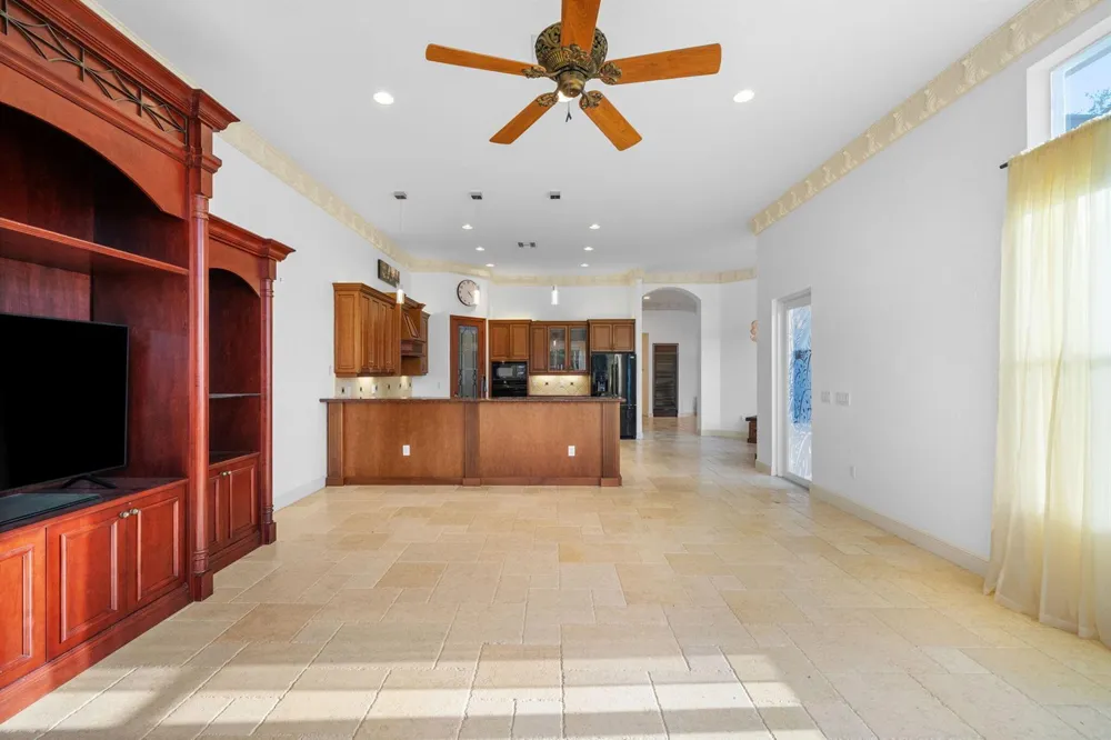 15273 SW 37th Street Davie, FL 33331
