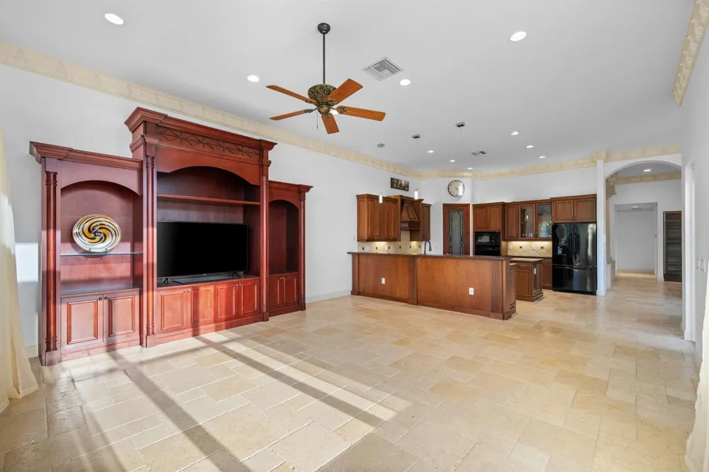 15273 SW 37th Street Davie, FL 33331