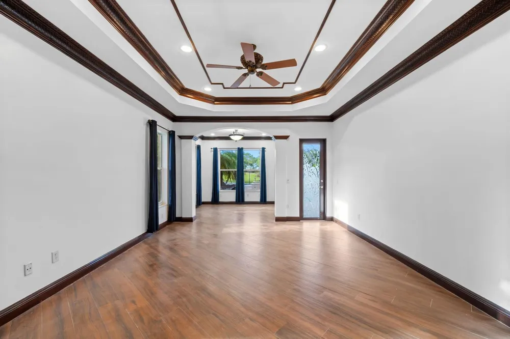 15273 SW 37th Street Davie, FL 33331