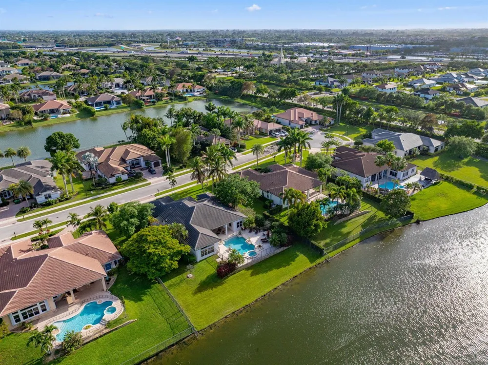 15273 SW 37th Street Davie, FL 33331