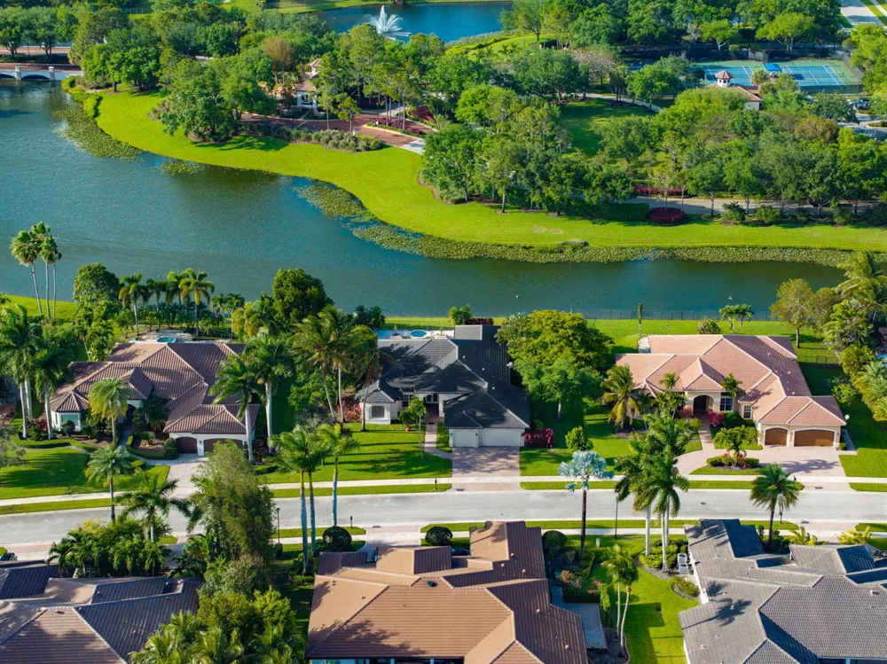 15273 SW 37th Street Davie, FL 33331