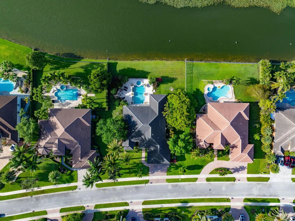 15273 SW 37th Street Davie, FL 33331