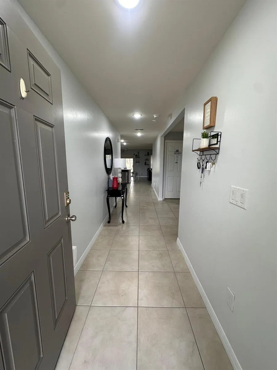 1634 NE 34th Street Cape Coral, FL 33909