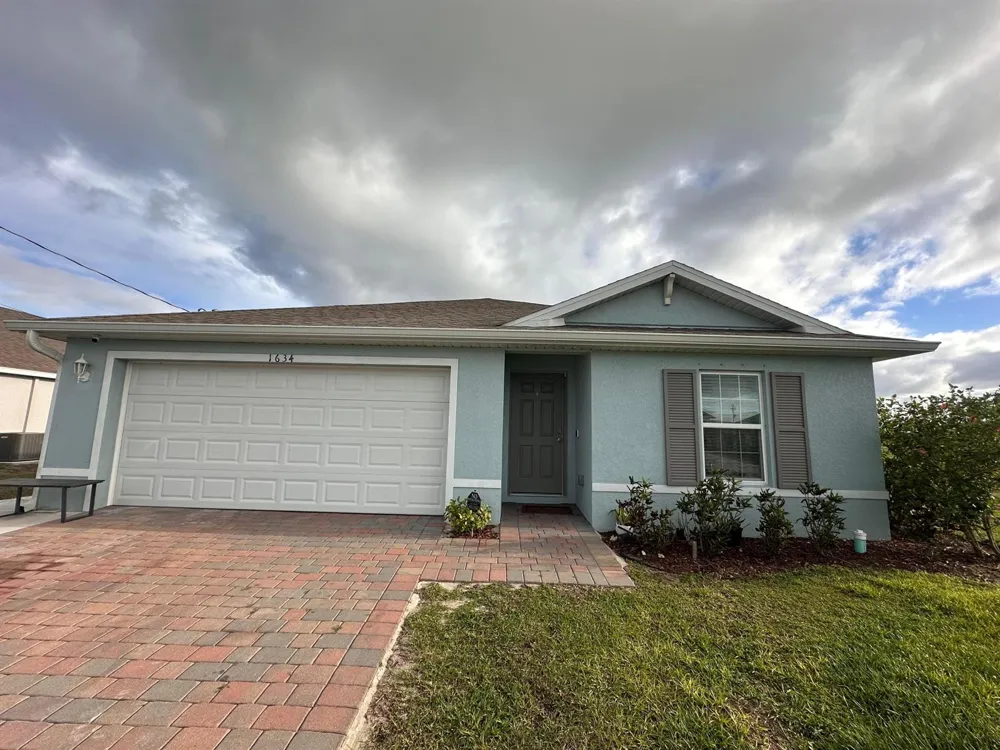 1634 NE 34th Street Cape Coral, FL 33909