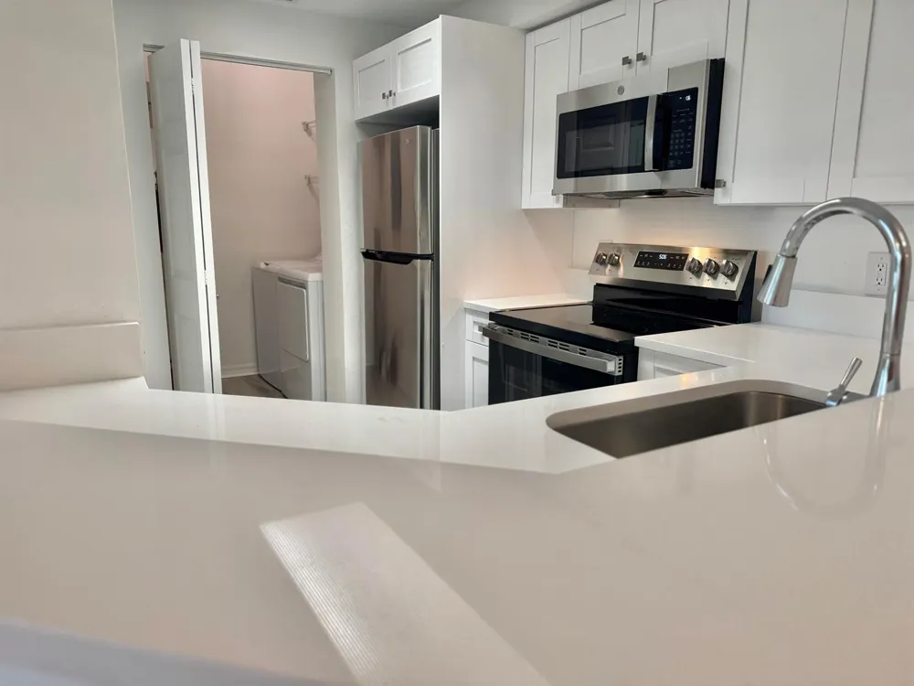 2725 Anzio Court #304 Palm Beach Gardens, FL 33410
