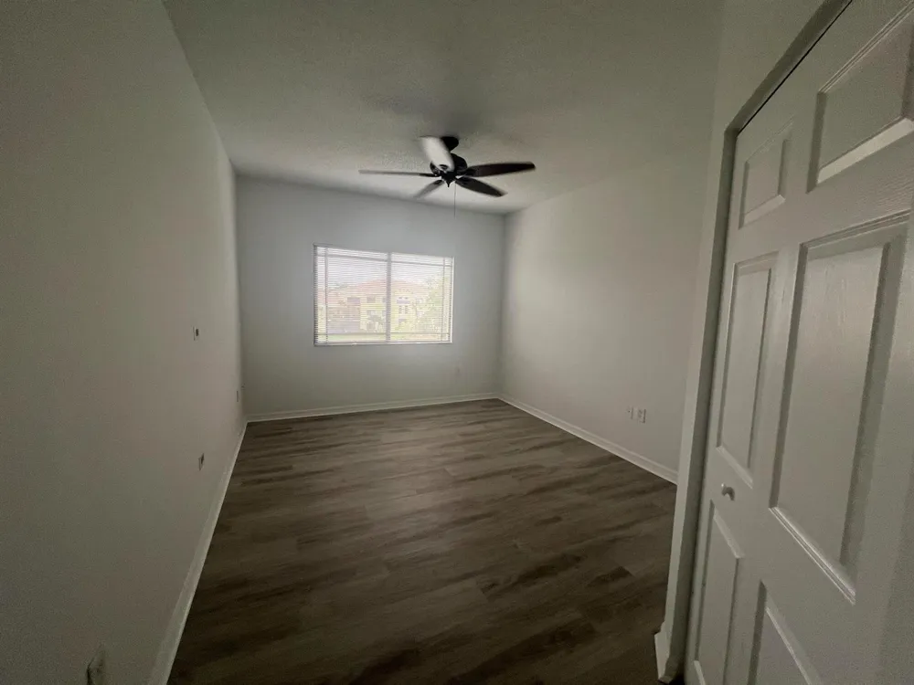 2725 Anzio Court #304 Palm Beach Gardens, FL 33410