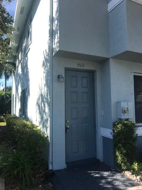 3511 Sonoma Drive
