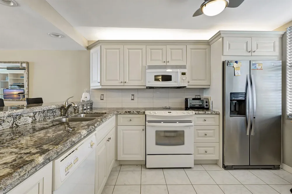 840 Ocean Drive #806 Juno Beach, FL 33408