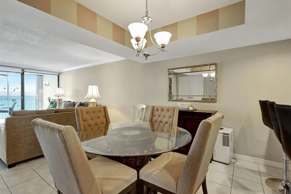 840 Ocean Drive #806 Juno Beach, FL 33408