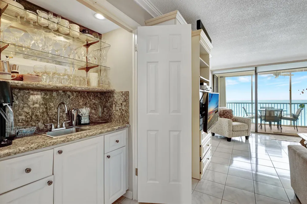 840 Ocean Drive #806 Juno Beach, FL 33408