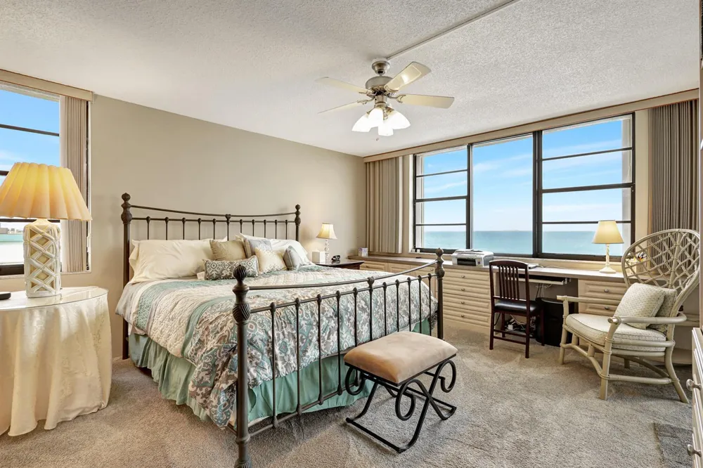 840 Ocean Drive #806 Juno Beach, FL 33408