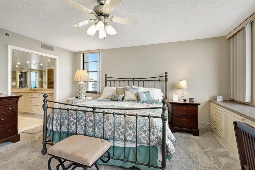 840 Ocean Drive #806 Juno Beach, FL 33408