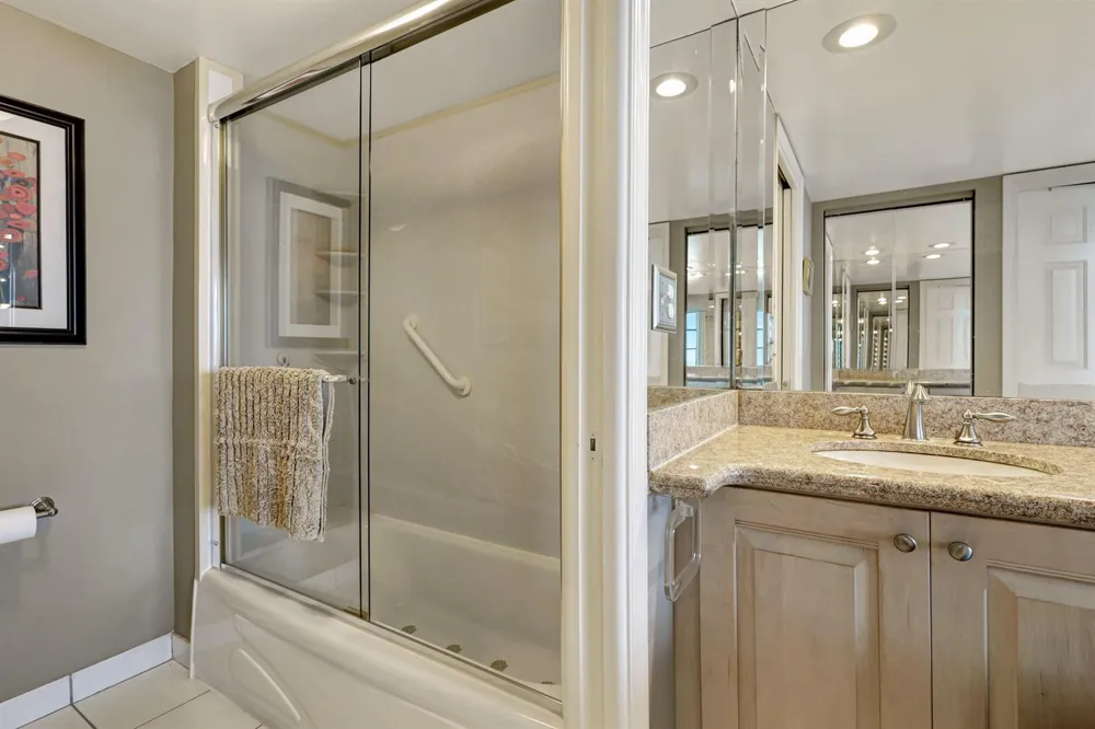 840 Ocean Drive #806 Juno Beach, FL 33408