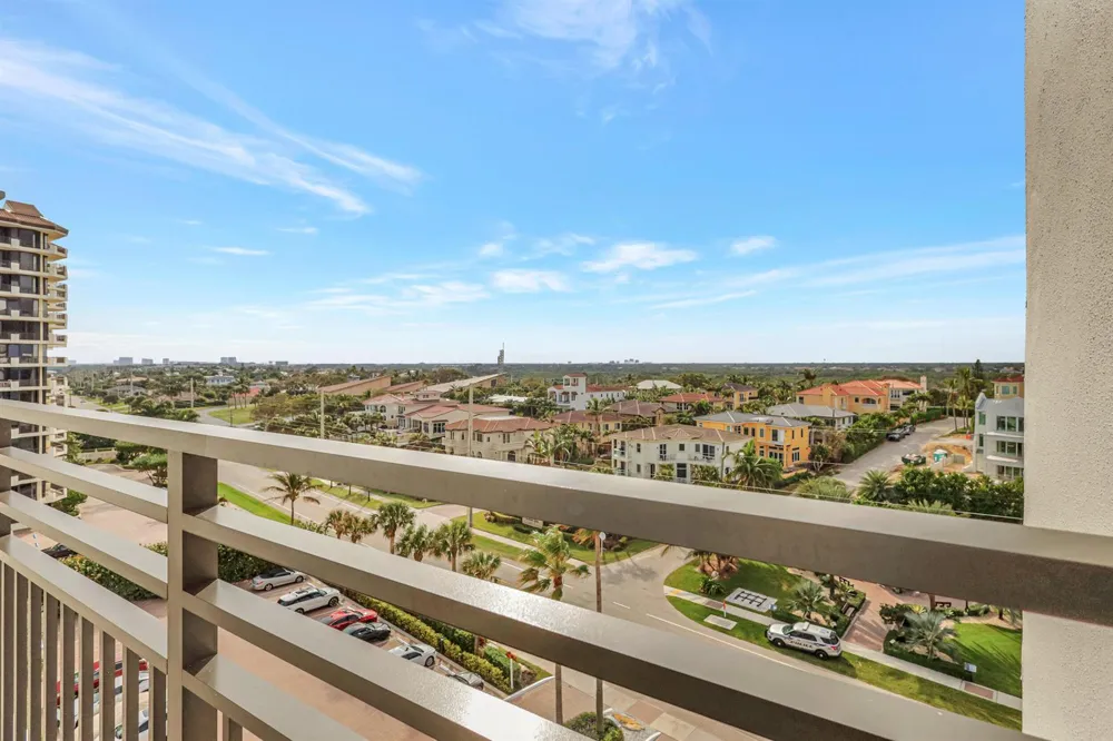 840 Ocean Drive #806 Juno Beach, FL 33408