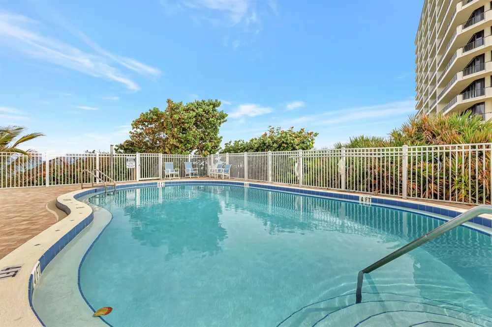 840 Ocean Drive #806 Juno Beach, FL 33408