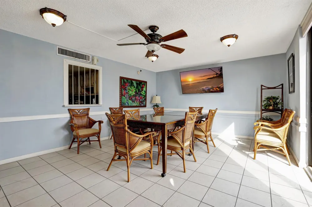 840 Ocean Drive #806 Juno Beach, FL 33408