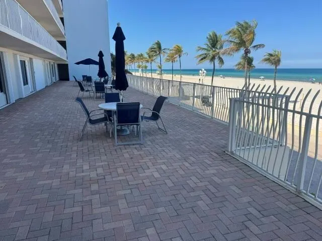 300 Oregon Street #502 Hollywood, FL 33019