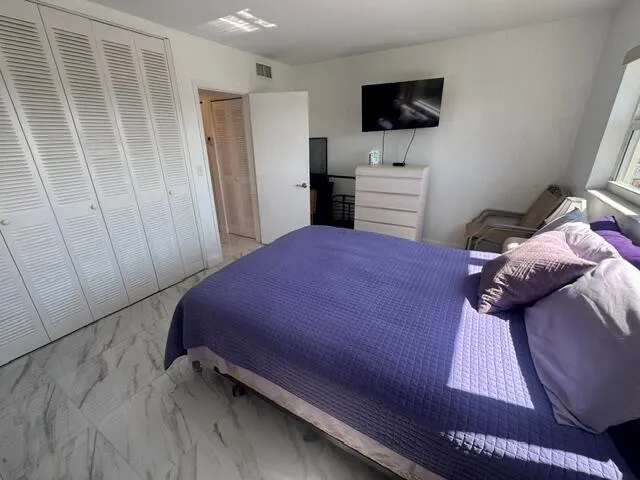 300 Oregon Street #502 Hollywood, FL 33019