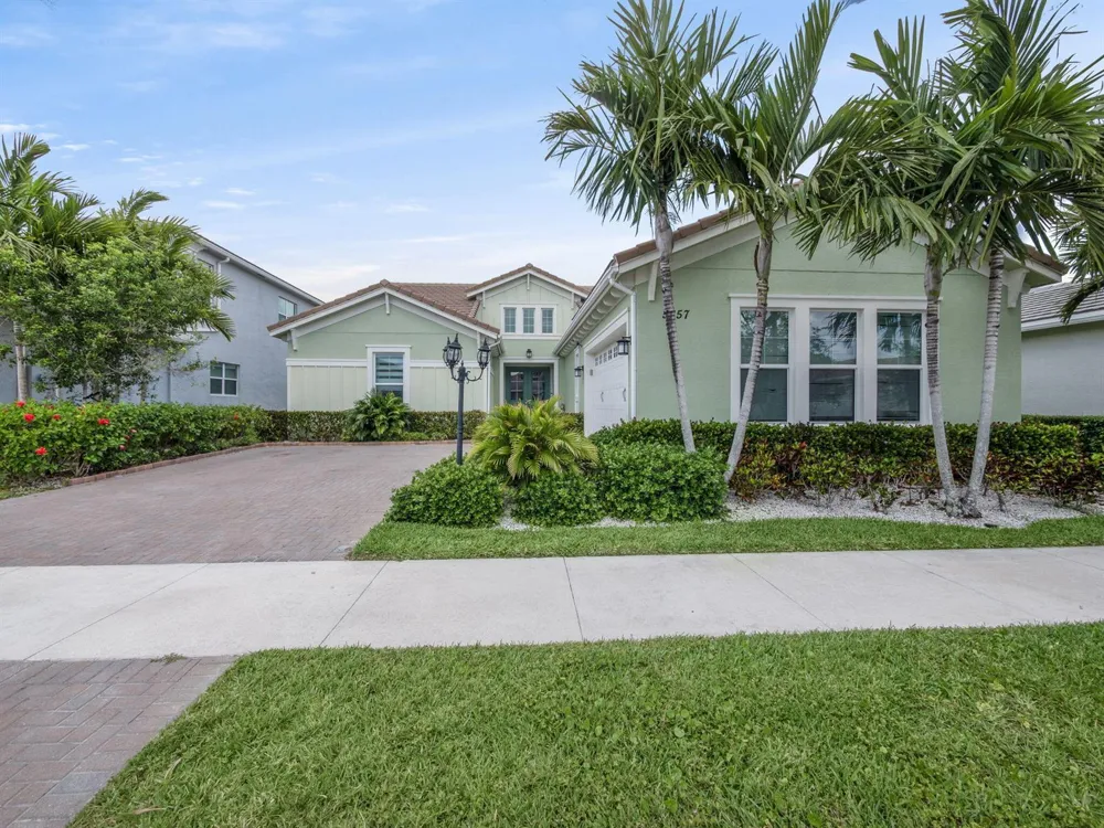 5857 Whippoorwill Circle Westlake, FL 33470