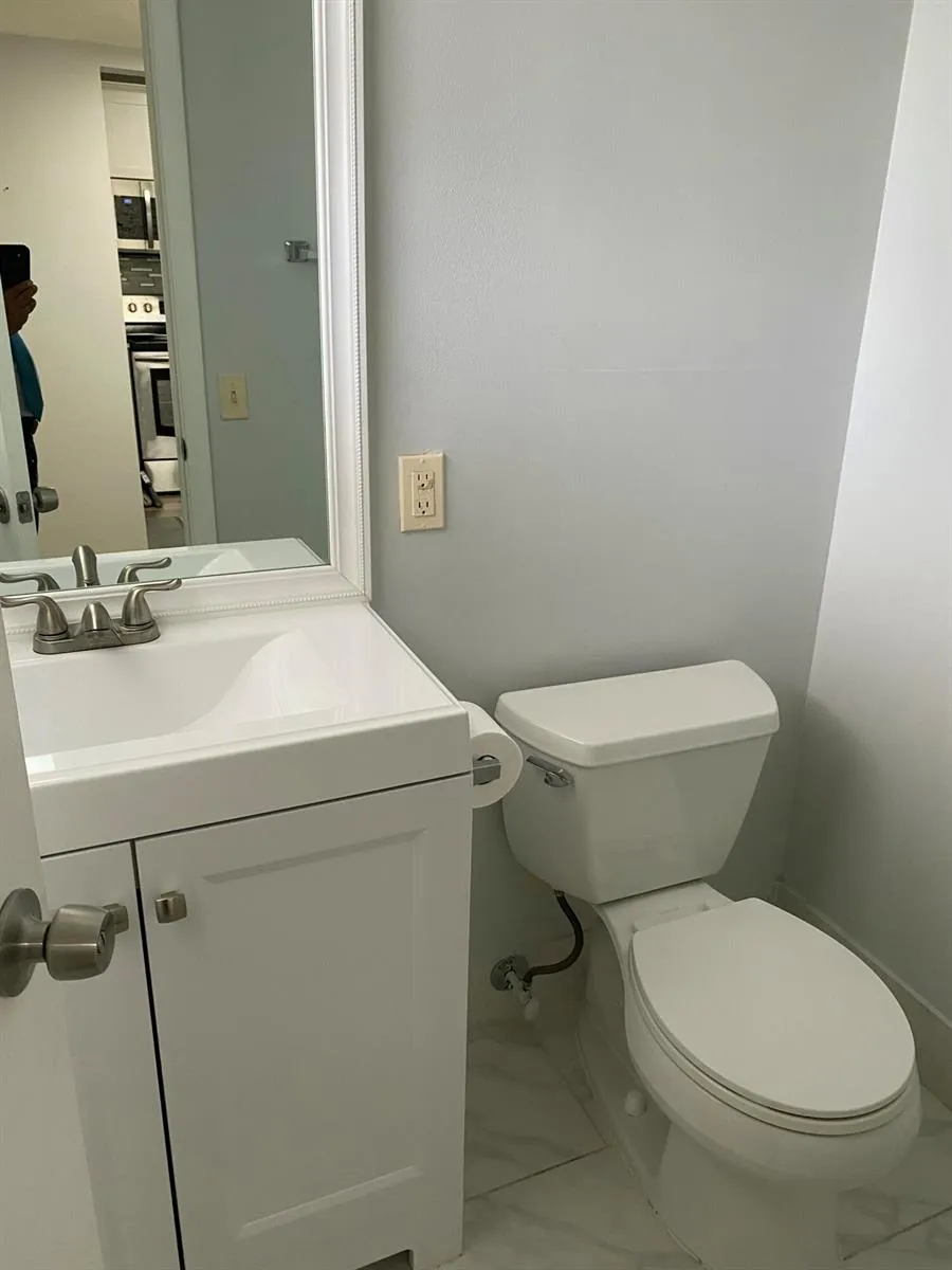 6890 Royal Palm Boulevard #209h Margate, FL 33063